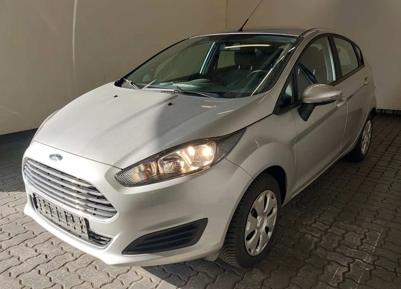 Ford Fiesta  | 2015 | 82 Km | 1250Cm3 | Srebrny