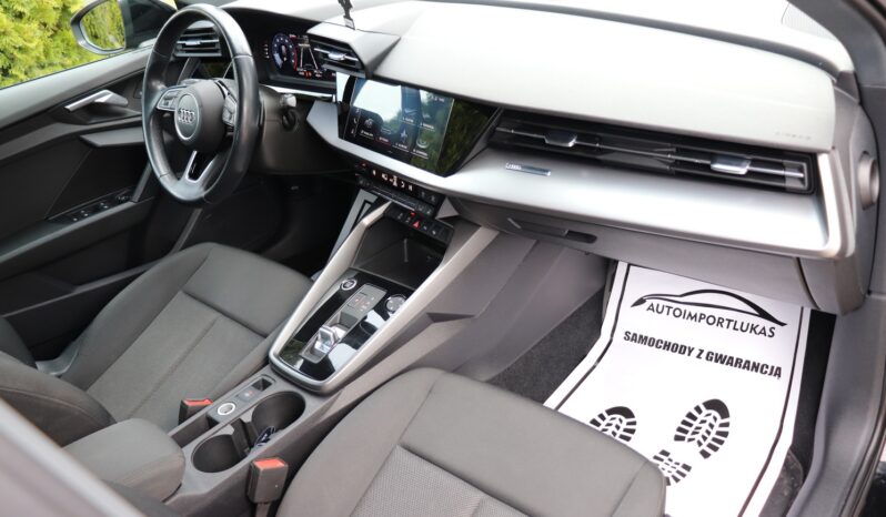 AUDI A3  | 2023 | 150 KM | 1498cm3 | Czarny full