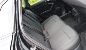 AUDI A3  | 2023 | 150 KM | 1498cm3 | Czarny full