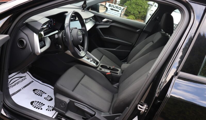 AUDI A3  | 2023 | 150 KM | 1498cm3 | Czarny full