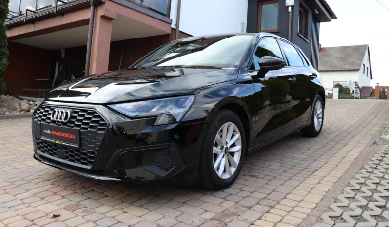 AUDI A3  | 2023 | 150 KM | 1498cm3 | Czarny full