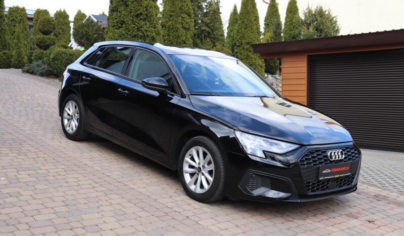 AUDI A3  | 2023 | 150 KM | 1498cm3 | Czarny full