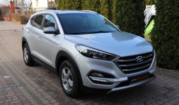 HYUNDAI Tucson  | 2018 | 115 KM | 1685cm3 | Srebrny full