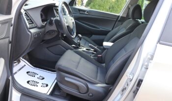 HYUNDAI Tucson  | 2018 | 115 KM | 1685cm3 | Srebrny full