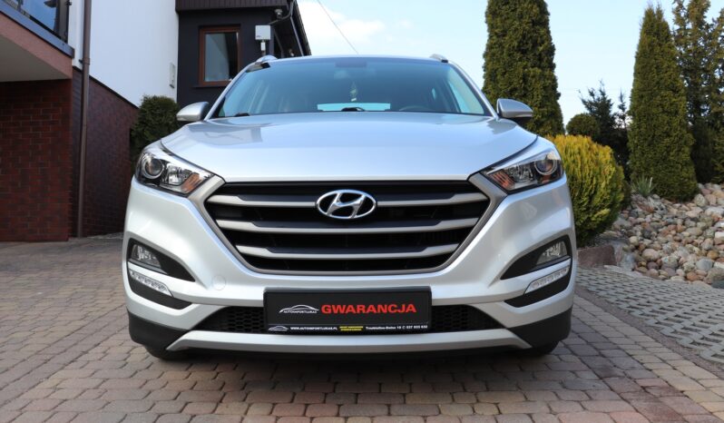 HYUNDAI Tucson  | 2018 | 115 KM | 1685cm3 | Srebrny full