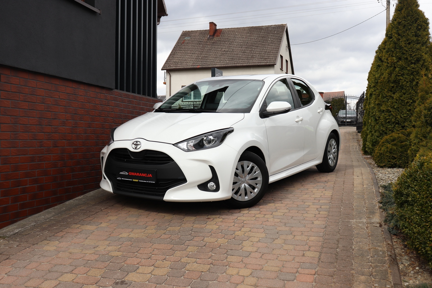 Toyota Yaris  | 2021 | 125 Km | 1490Cm3 | Biały