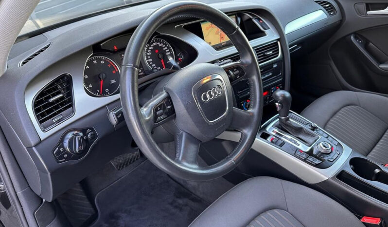 AUDI A4 Avant | FWD (przód) | Automatyczna | 160 KM | Czarny full