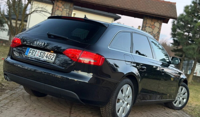 AUDI A4 Avant | FWD (przód) | Automatyczna | 160 KM | Czarny full