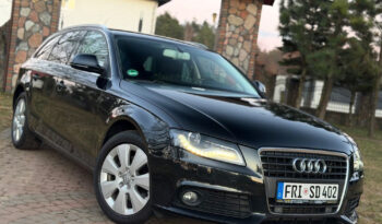AUDI A4 Avant | FWD (przód) | Automatyczna | 160 KM | Czarny full