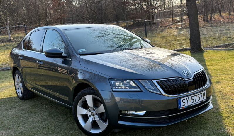 SKODA Octavia  | FWD (przód) | Manualna | 150 KM | Szary full
