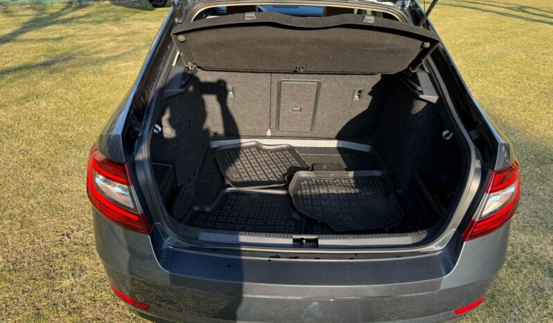 SKODA Octavia  | FWD (przód) | Manualna | 150 KM | Szary full