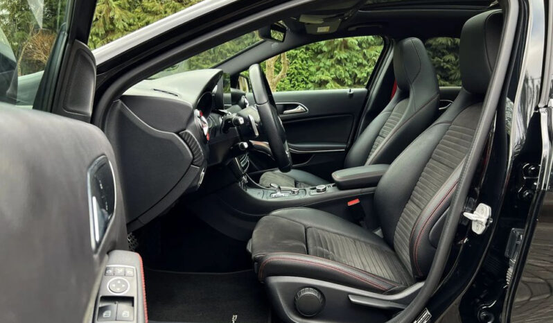 MERCEDES-BENZ Klasa A | 4×4 (stały) | Automatyczna | 381 KM | Czarny full