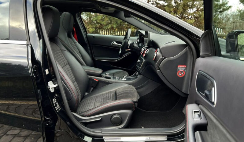 MERCEDES-BENZ Klasa A | 4×4 (stały) | Automatyczna | 381 KM | Czarny full