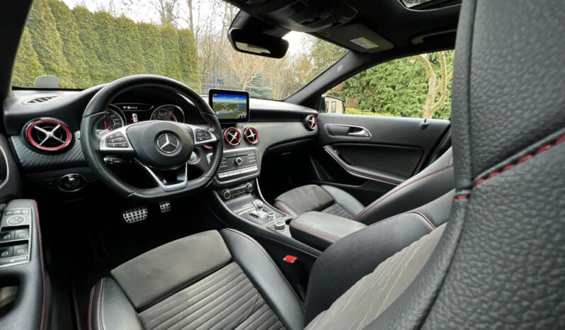 MERCEDES-BENZ Klasa A | 4×4 (stały) | Automatyczna | 381 KM | Czarny full