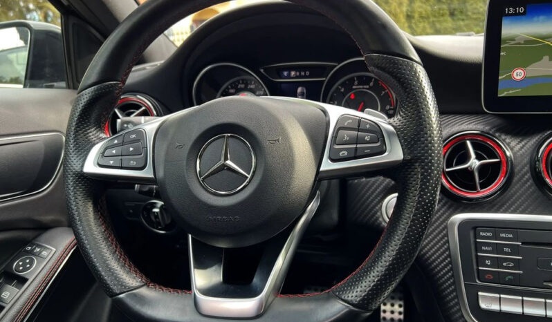 MERCEDES-BENZ Klasa A | 4×4 (stały) | Automatyczna | 381 KM | Czarny full