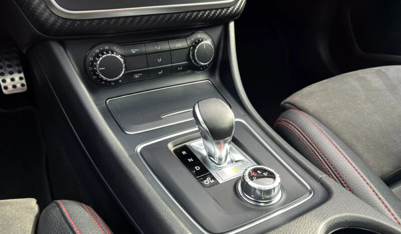 MERCEDES-BENZ Klasa A | 4×4 (stały) | Automatyczna | 381 KM | Czarny full