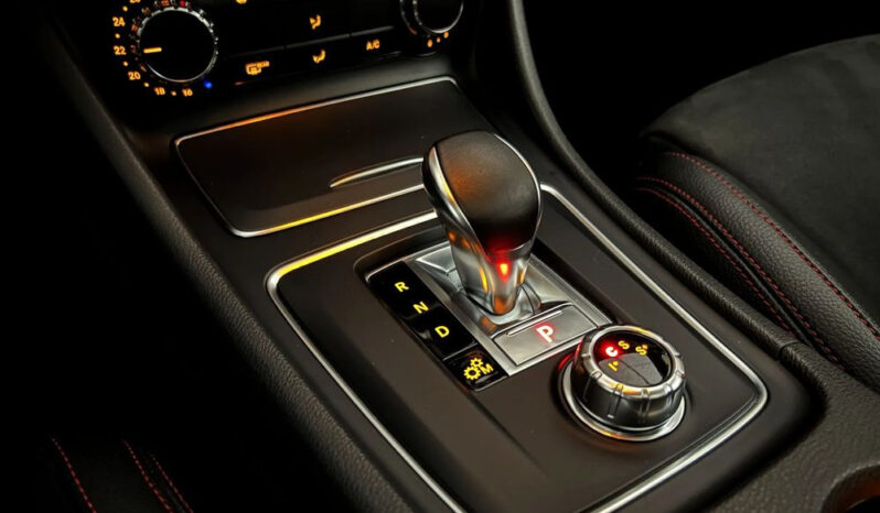 MERCEDES-BENZ Klasa A | 4×4 (stały) | Automatyczna | 381 KM | Czarny full