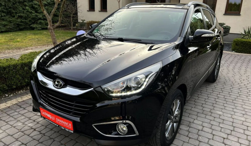 HYUNDAI ix35  | FWD (przód) | Manualna | 135 KM | Czarny full