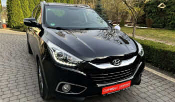 HYUNDAI ix35  | FWD (przód) | Manualna | 135 KM | Czarny full