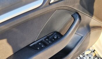 AUDI A3  | FWD (przód) | Manualna | 105 KM | Biały full