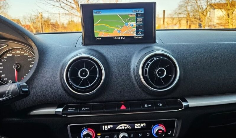 AUDI A3  | FWD (przód) | Manualna | 105 KM | Biały full