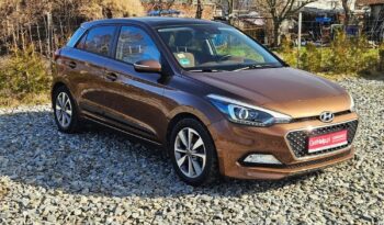 HYUNDAI i20  | FWD (przód) | Manualna | 100 KM | Brązowy full