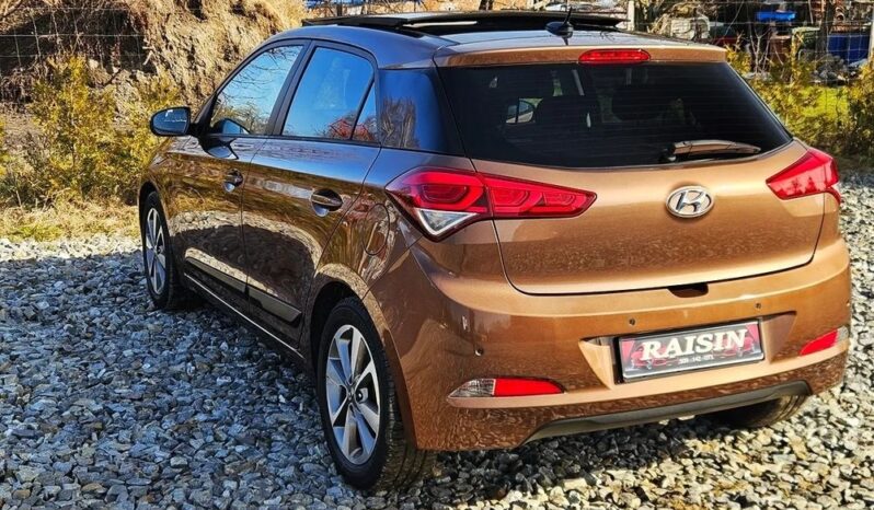 HYUNDAI i20  | FWD (przód) | Manualna | 100 KM | Brązowy full