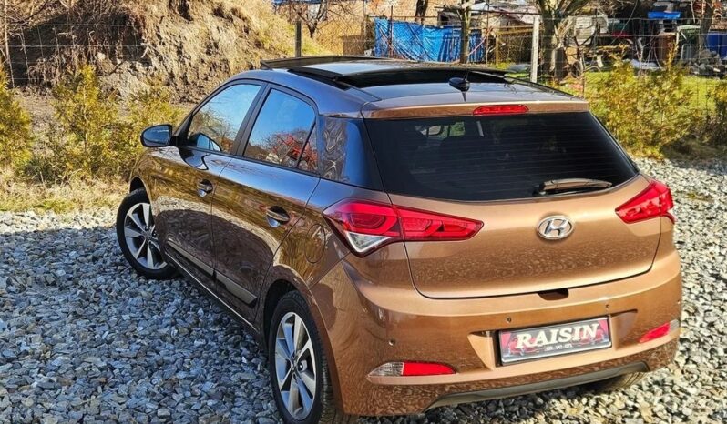 HYUNDAI i20  | FWD (przód) | Manualna | 100 KM | Brązowy full