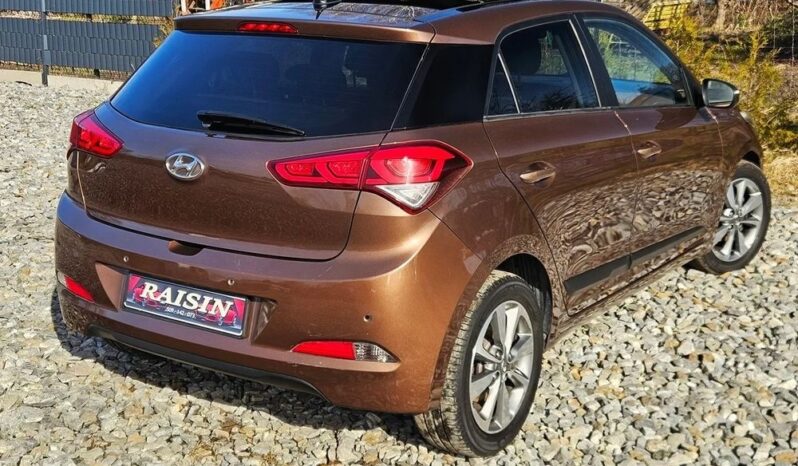HYUNDAI i20  | FWD (przód) | Manualna | 100 KM | Brązowy full