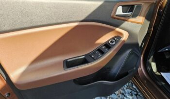 HYUNDAI i20  | FWD (przód) | Manualna | 100 KM | Brązowy full