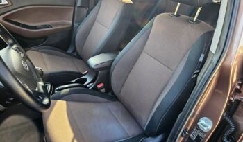 HYUNDAI i20  | FWD (przód) | Manualna | 100 KM | Brązowy full