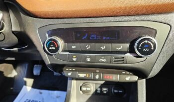 HYUNDAI i20  | FWD (przód) | Manualna | 100 KM | Brązowy full