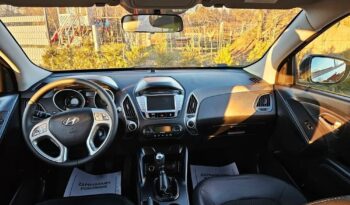 HYUNDAI ix35  | FWD (przód) | Manualna | 135 KM | Czarny full