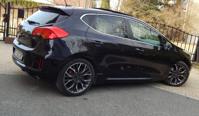 KIA Ceed  | FWD (przód) | Manualna | 204 KM | Czarny full