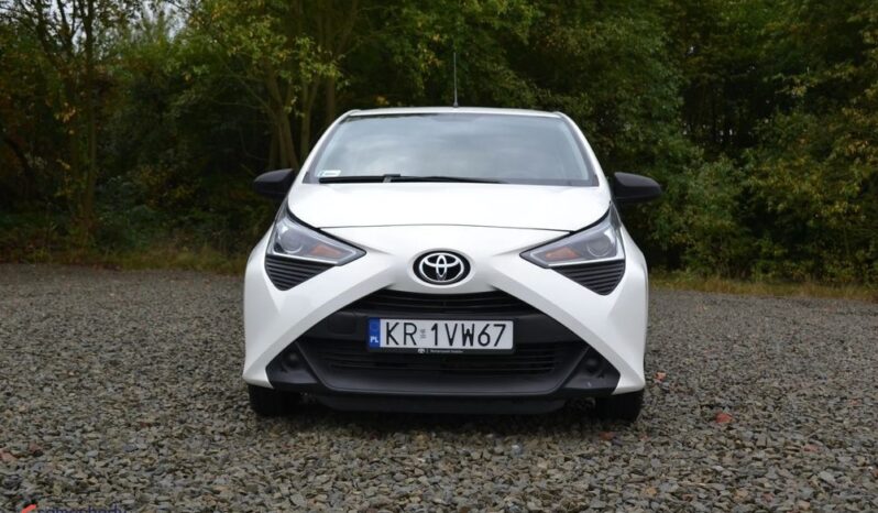 TOYOTA Aygo  | FWD (przód) | Manualna | 72 KM | Biały full