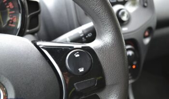 TOYOTA Aygo  | FWD (przód) | Manualna | 72 KM | Biały full