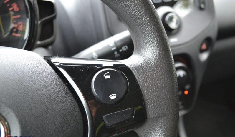 TOYOTA Aygo  | FWD (przód) | Manualna | 72 KM | Biały full