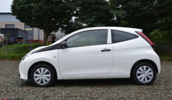 TOYOTA Aygo  | FWD (przód) | Manualna | 72 KM | Biały full
