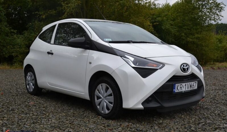 TOYOTA Aygo  | FWD (przód) | Manualna | 72 KM | Biały full