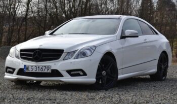 Mercedes-Benz Klasa E | Rwd (Tył) | Automatyczna | 231 Km | Biały