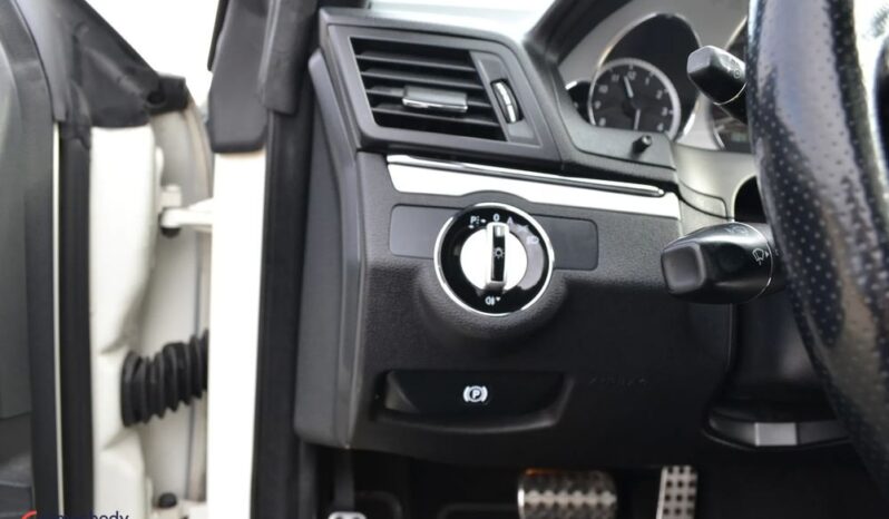 MERCEDES-BENZ Klasa E | RWD (tył) | Automatyczna | 231 KM | Biały full