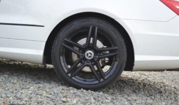 MERCEDES-BENZ Klasa E | RWD (tył) | Automatyczna | 231 KM | Biały full