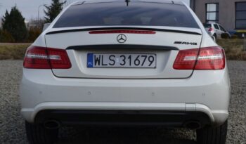 MERCEDES-BENZ Klasa E | RWD (tył) | Automatyczna | 231 KM | Biały full