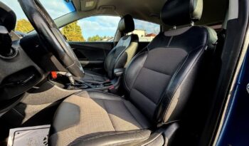 KIA Niro  | FWD (przód) | Automatyczna | 141 KM | Granatowy full