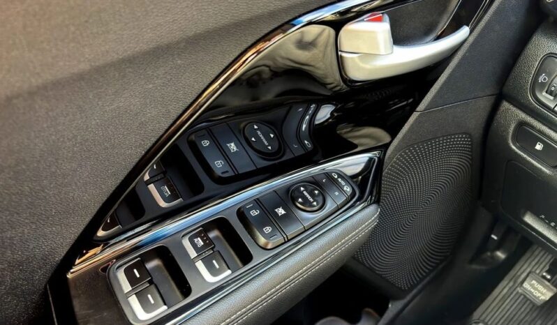 KIA Niro  | FWD (przód) | Automatyczna | 141 KM | Granatowy full