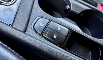 KIA Niro  | FWD (przód) | Automatyczna | 141 KM | Granatowy full