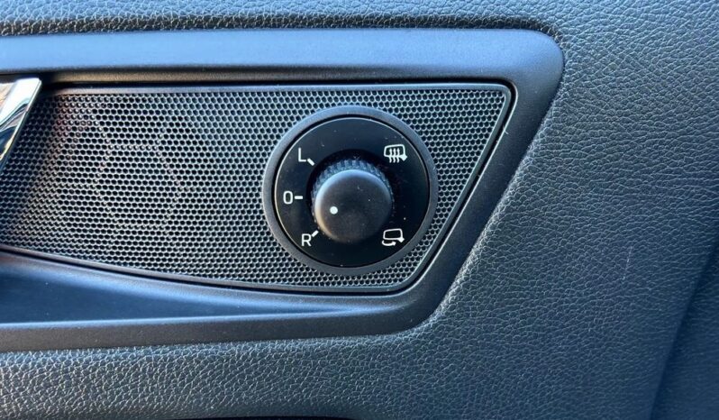 SKODA Yeti  | FWD (przód) | Automatyczna | 110 KM | Czarny full