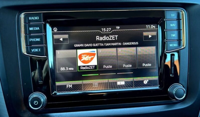 SKODA Yeti  | FWD (przód) | Automatyczna | 110 KM | Czarny full