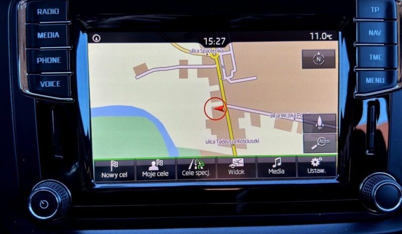 SKODA Yeti  | FWD (przód) | Automatyczna | 110 KM | Czarny full