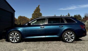 SKODA Superb  | 4×4 (stały) | Automatyczna | 280 KM | Granatowy full